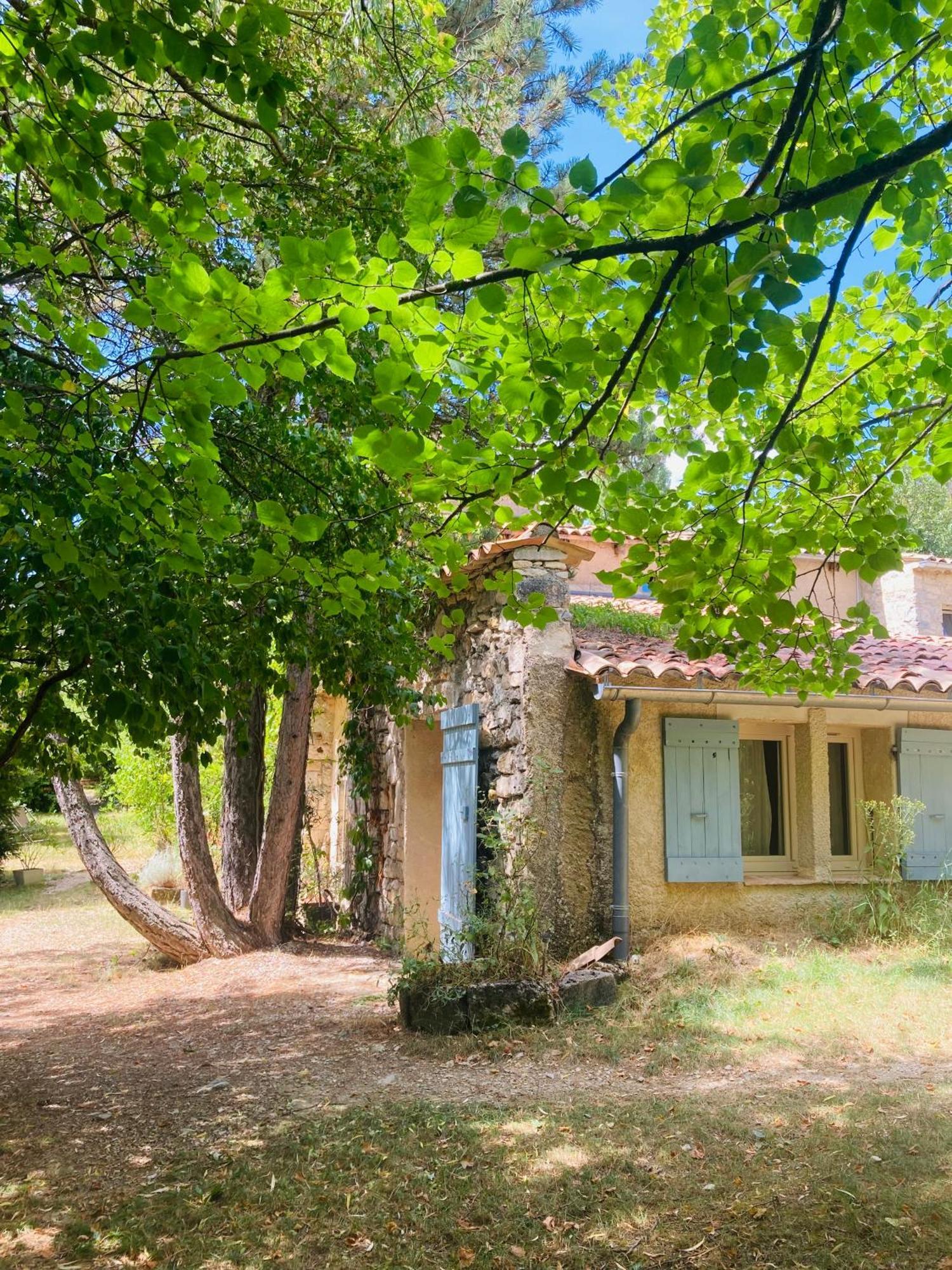 Le Moulin De La Viorne, Gite Avec Piscine Au Coeur De La Nature En Haute-Provence Les Omergues Bagian luar foto